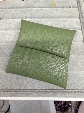 Green Textured pouch